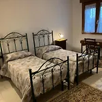 Attico Via Della Pineta 5 Minuti Dal Mare