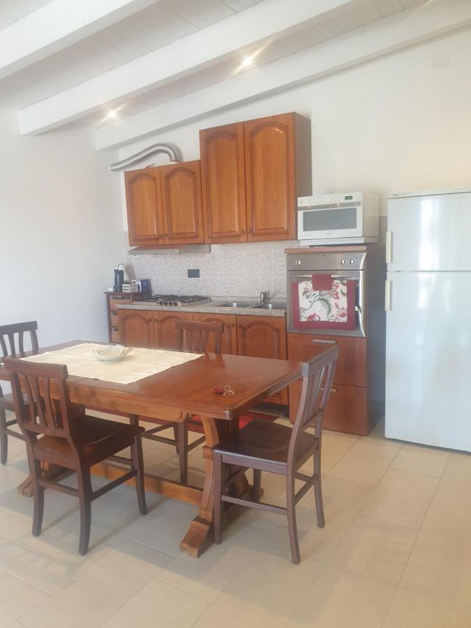 Attico Via Della Pineta 5 Minuti Dal Mare Apartment *